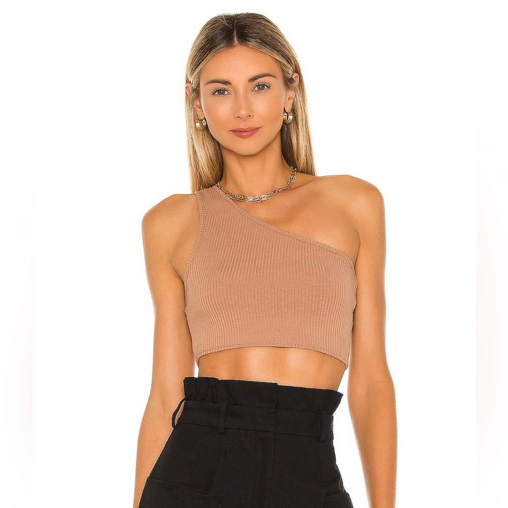 Superdown Ellie One Shoulder Top in Nude
